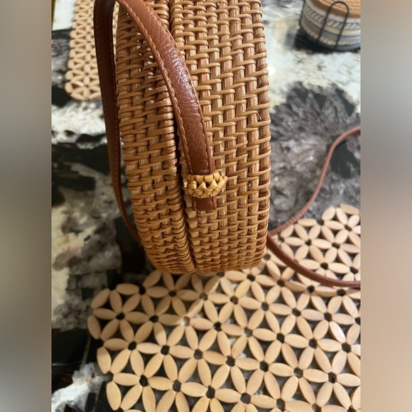 💎 Small / medium rattan purse EUC 🥰 - Picture 4 of 6